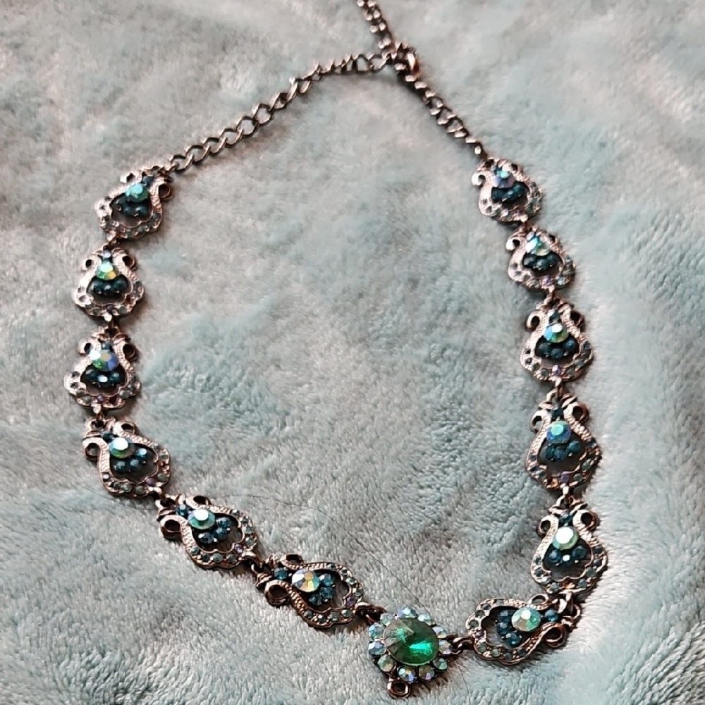 Elegant Silver and Blue Necklace